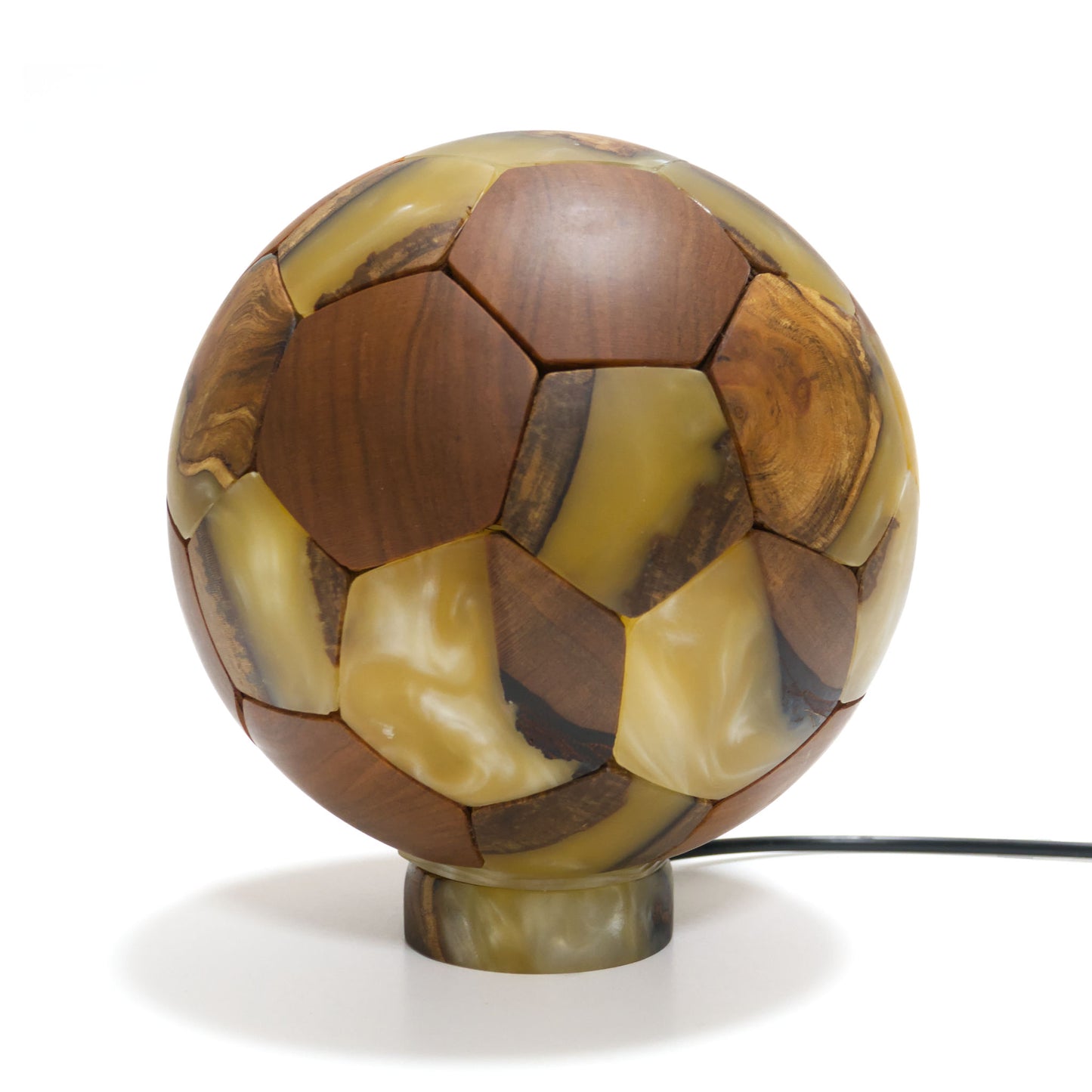 【ウッドレジン】サッカーボールランプ